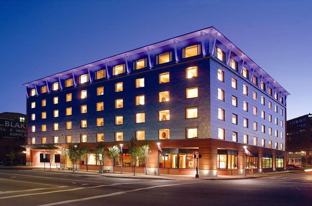 Hilton Garden Inn Portland Downtown Waterfront