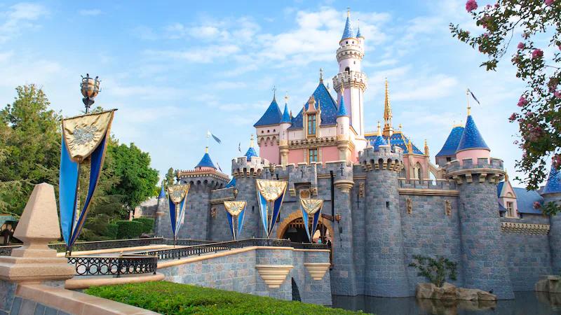 Sleeping Beauty Castle Walkthrough