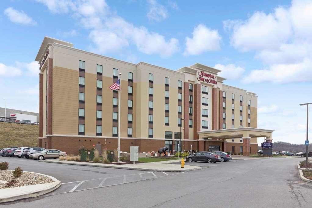 Hampton Inn & Suites Morgantown / University Town Centre