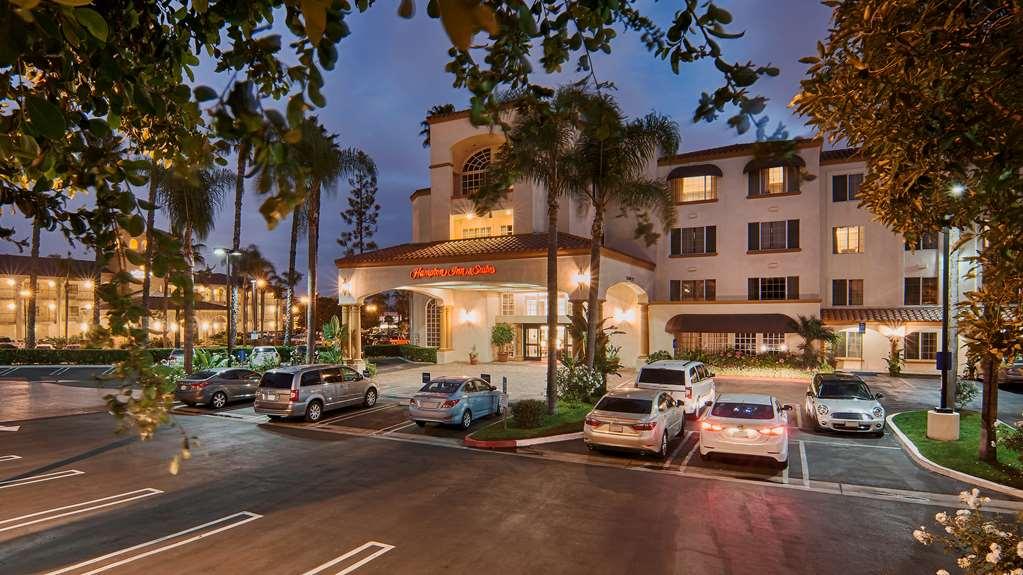 Hampton Inn & Suites Santa Ana/Orange County Airport