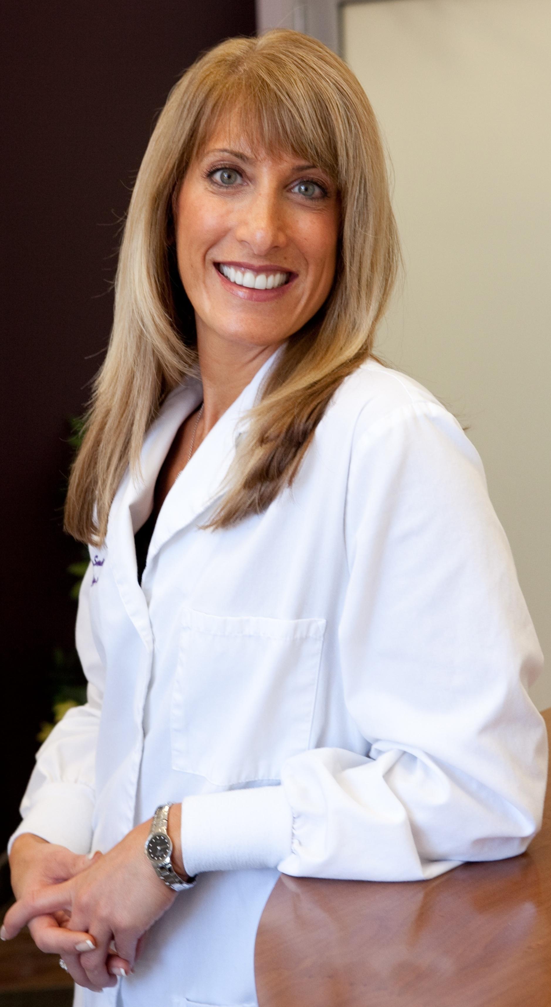 Dr. Gerilyn Alfe, DMD