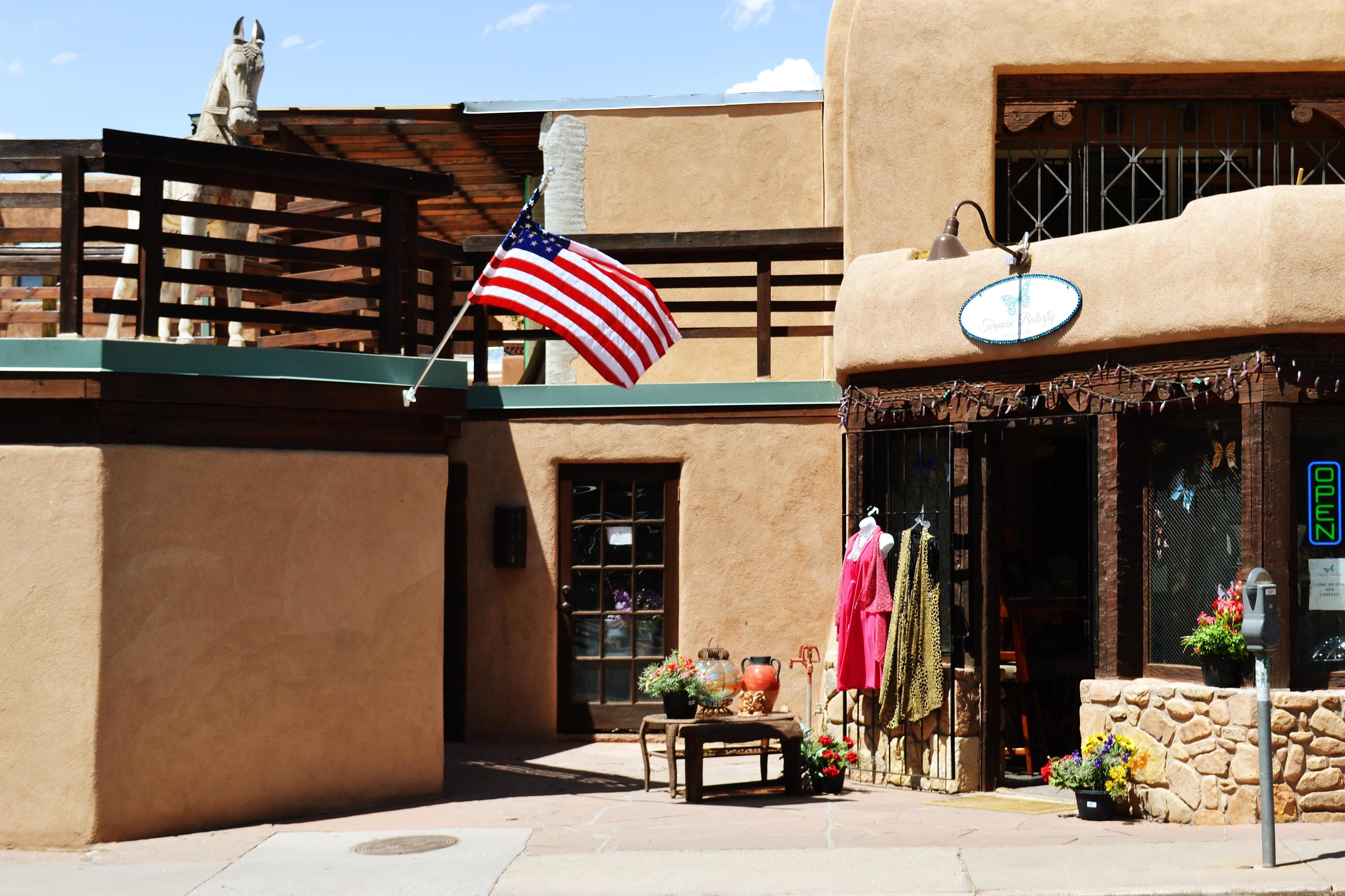 Store and Courtyard Shopping