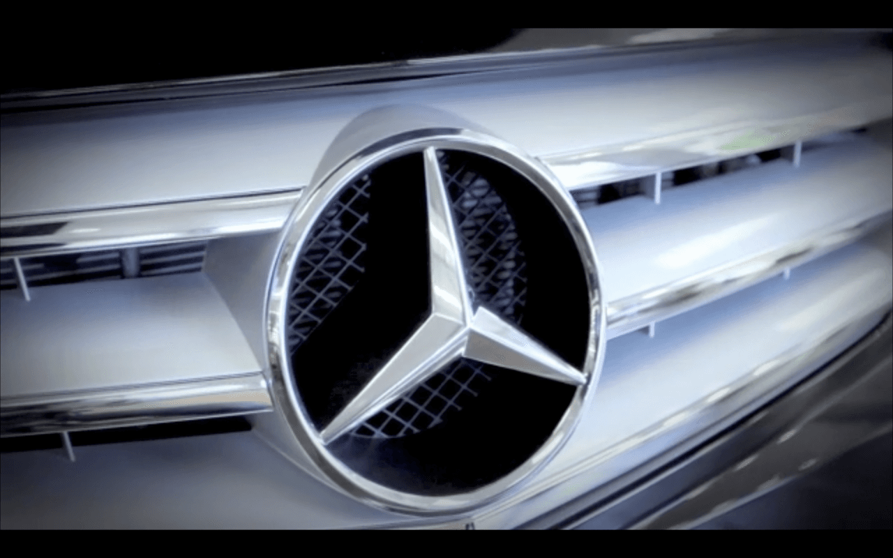 Our Mercedes-Benz showroom is located minutes from downtown Portland.