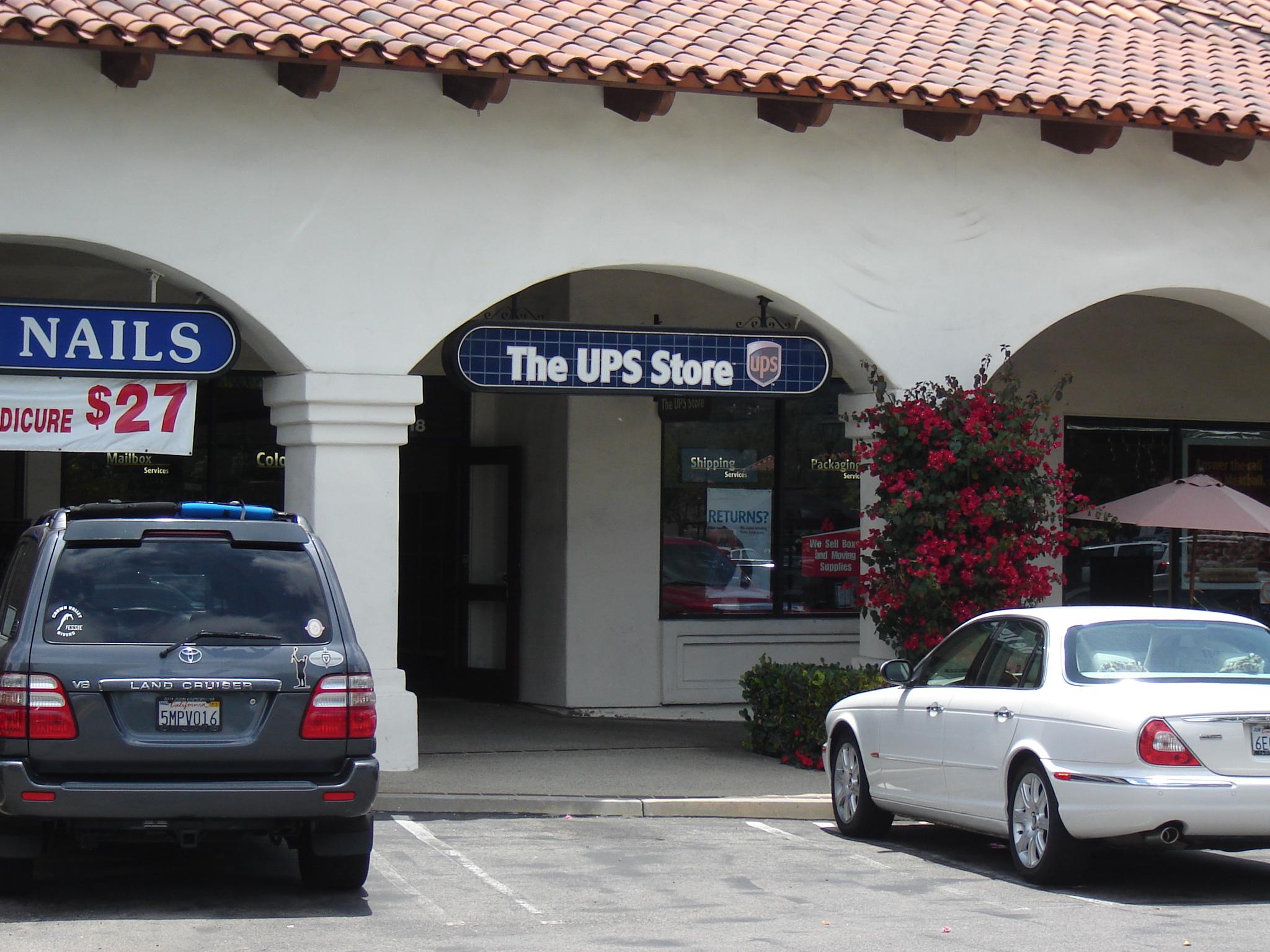 THE UPS STORE # 41