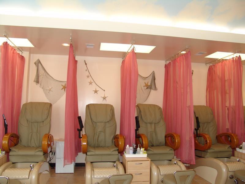 Lily Nails & Spa - 1424 N High St Columbus, OH 43201