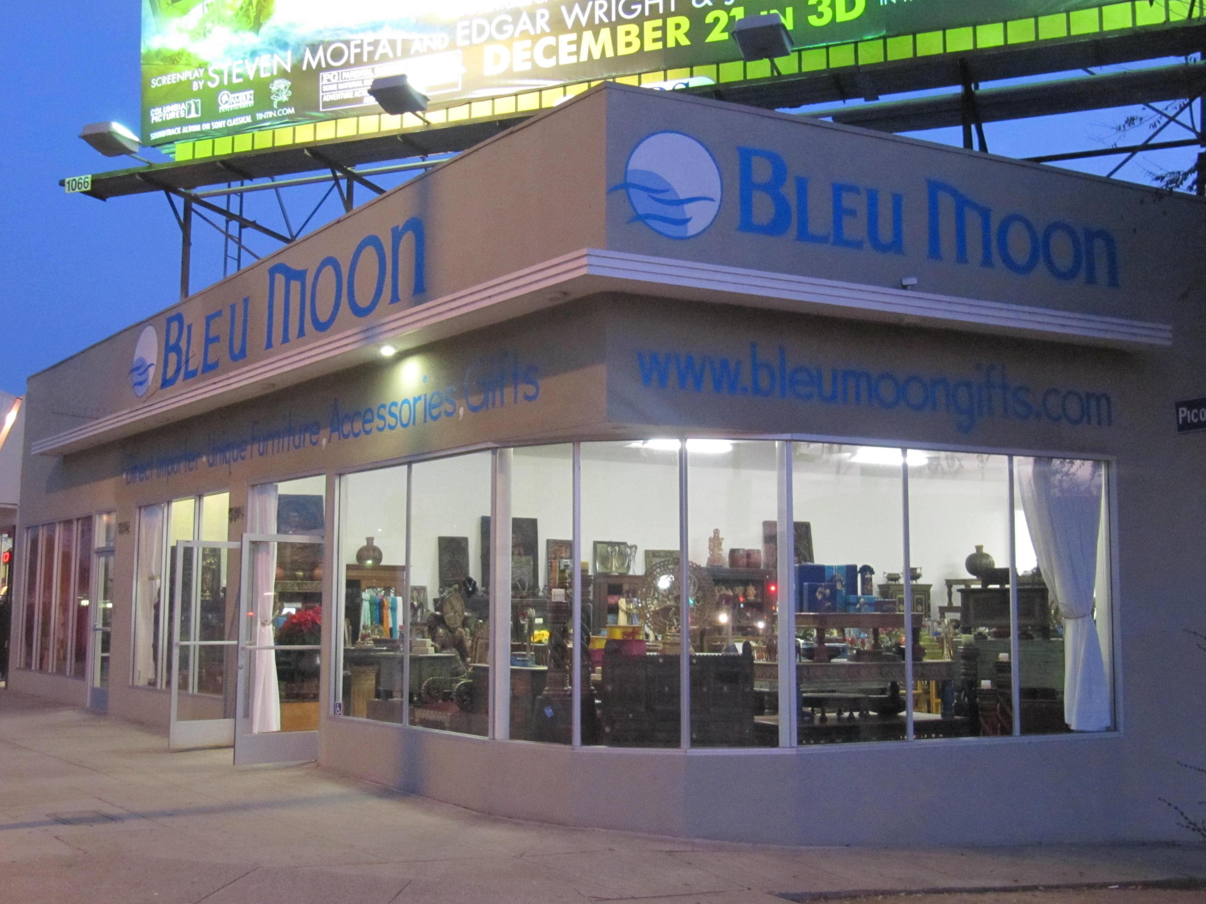 Bleu Moon Storefront