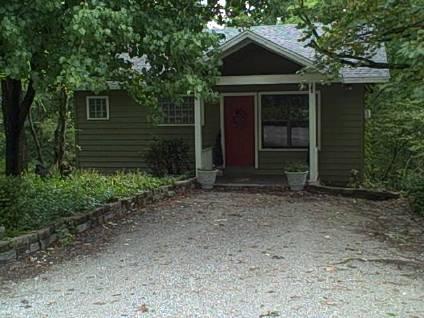 One bedroom deluxe cabin