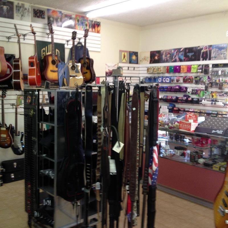 Guitar & Musical Instrument Accessories