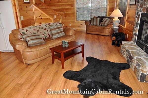 Mountain Hideaway 2 br/2ba - $100 night