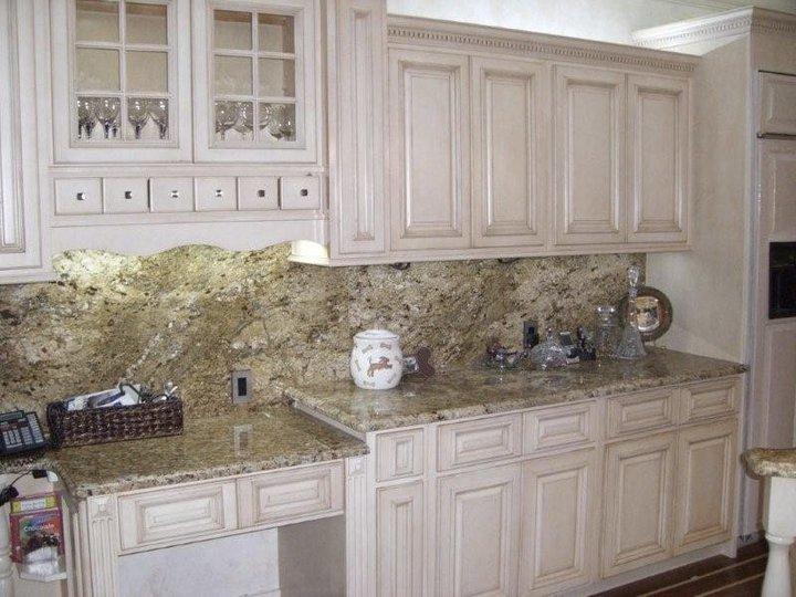 Castle Kitchen Cabinets