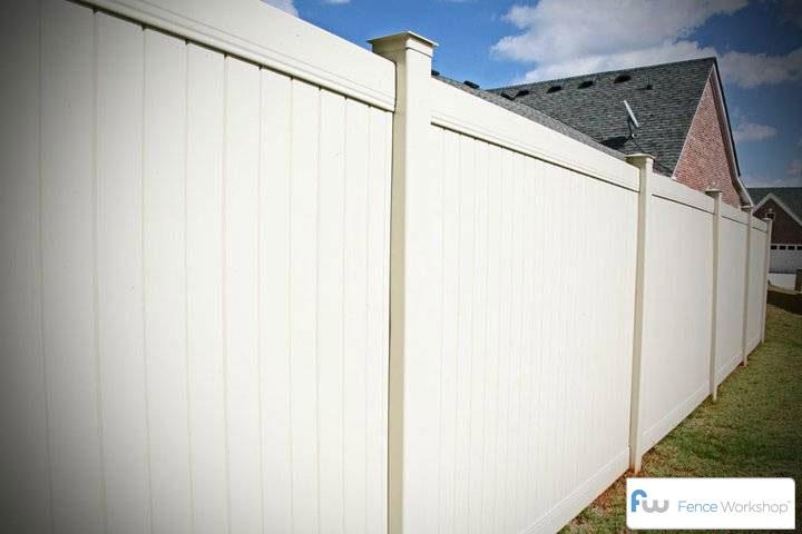 White vinyl privacy fence