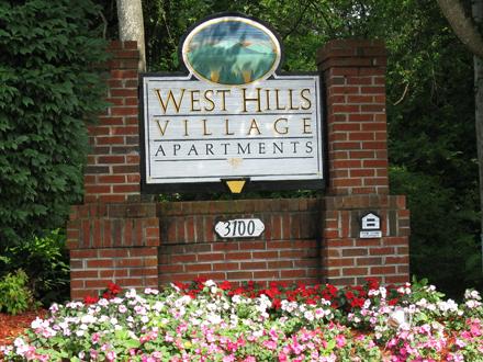 West Hills Village Apartments - Knoxville,TN