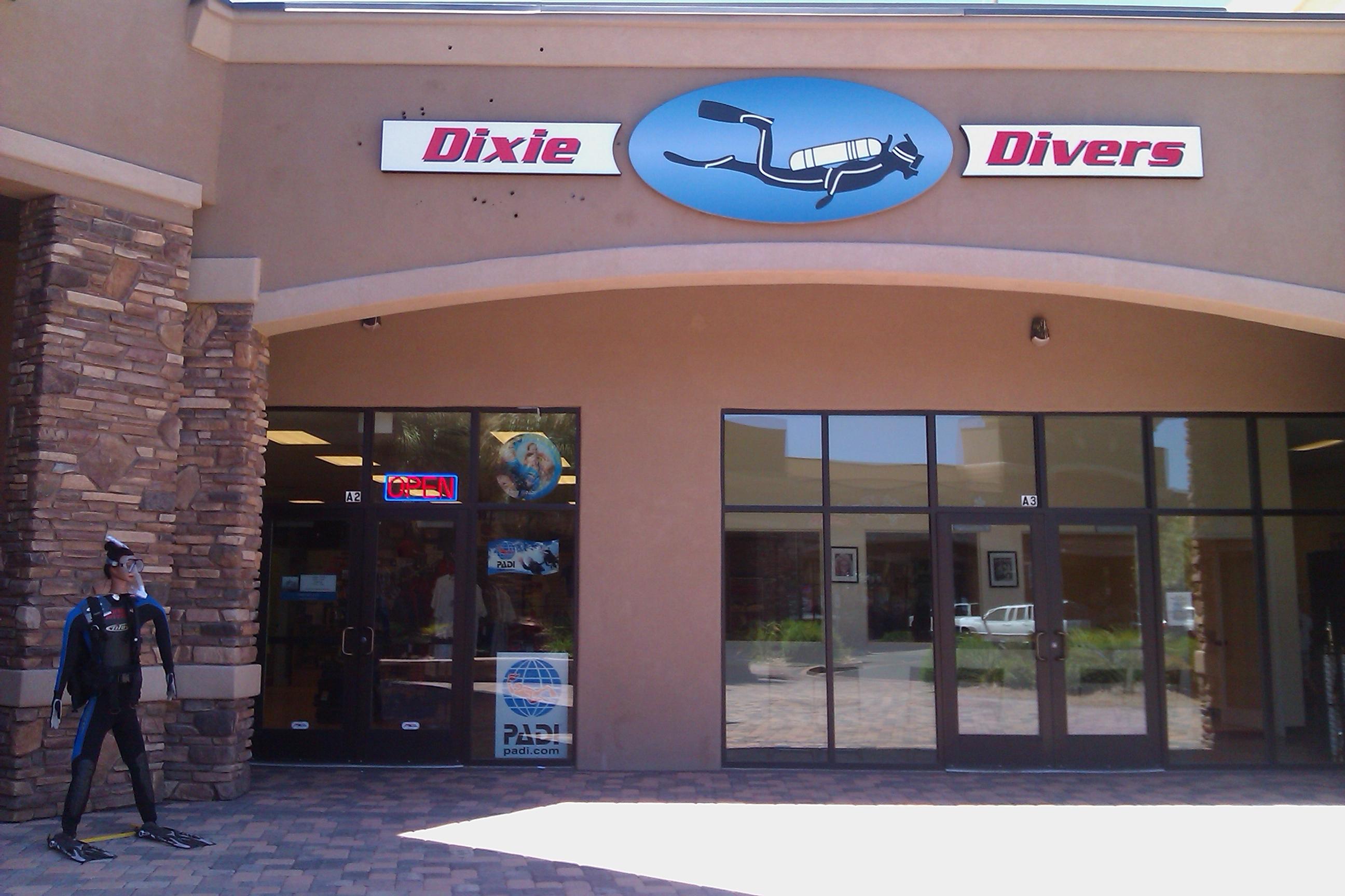 Dixie Divers