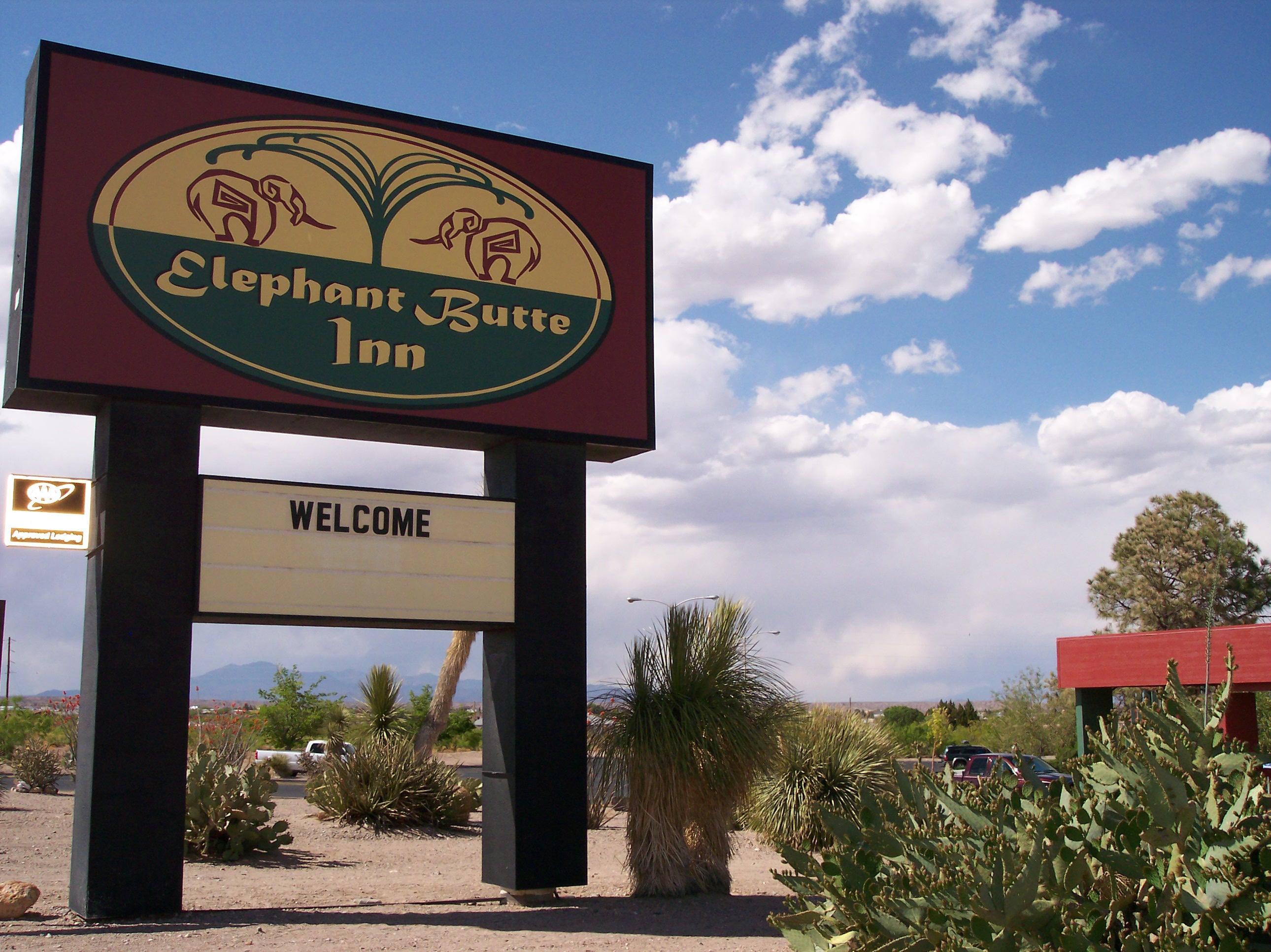 Welcome to the Elephant Butte Inn