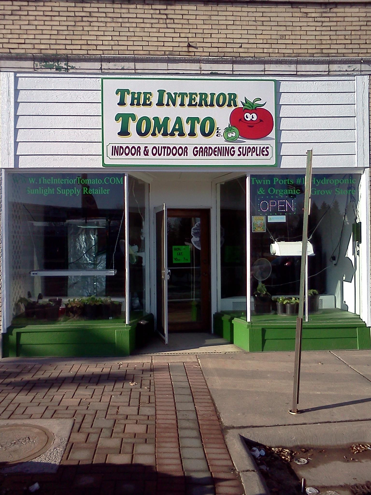 The Interior Tomato store font.