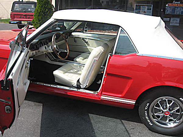 , in-house auto interior, upholstery, convertible and vinyl top