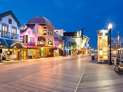 Visit the Atlantic City Boardwalk