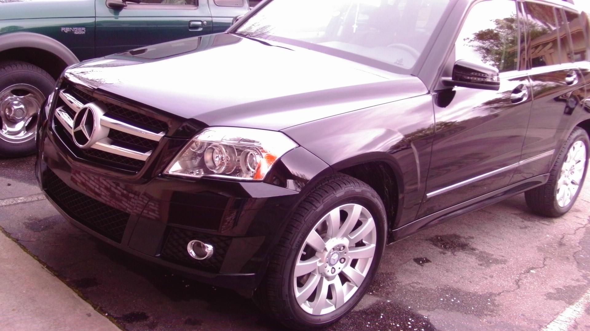 Mercedes-Benz Auto Body Repair Shop - Johnny's Custom Auto Body