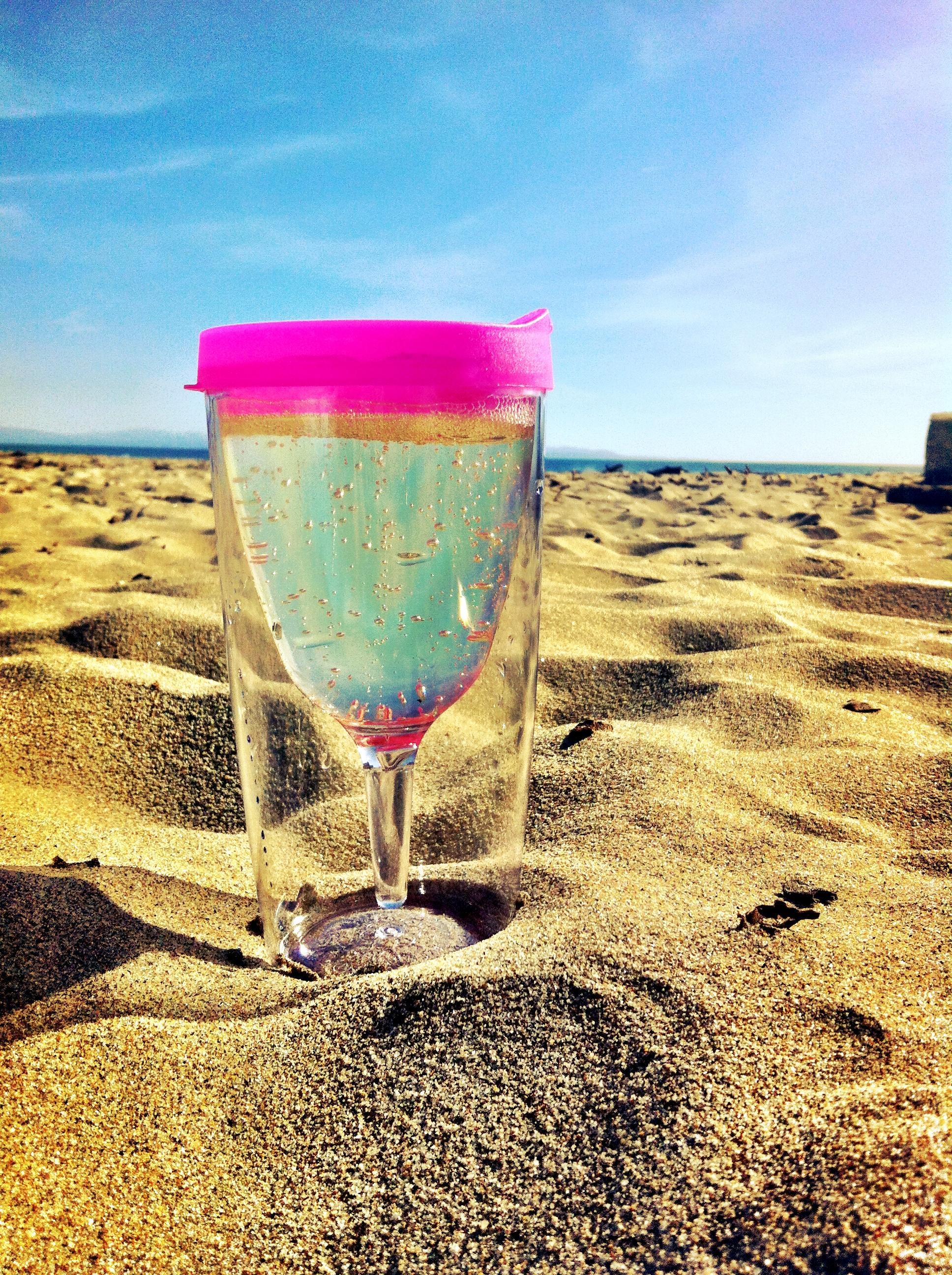 Vino2Go at the beach!