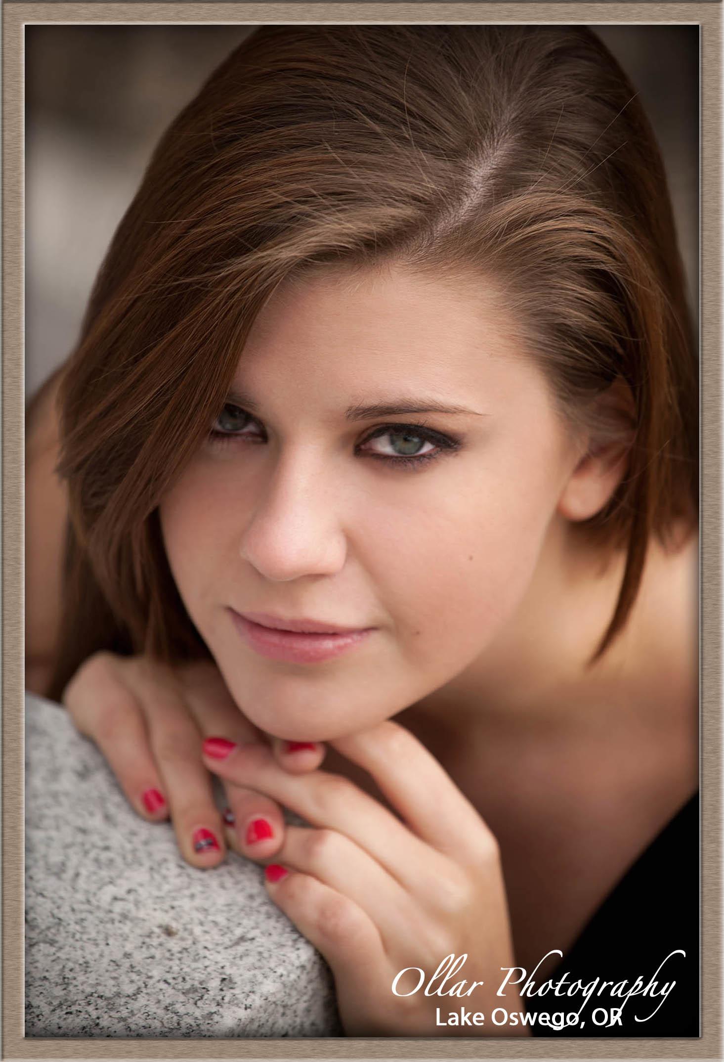 Tigard High School Senior Portrait at Millennium Park, Lake Oswego