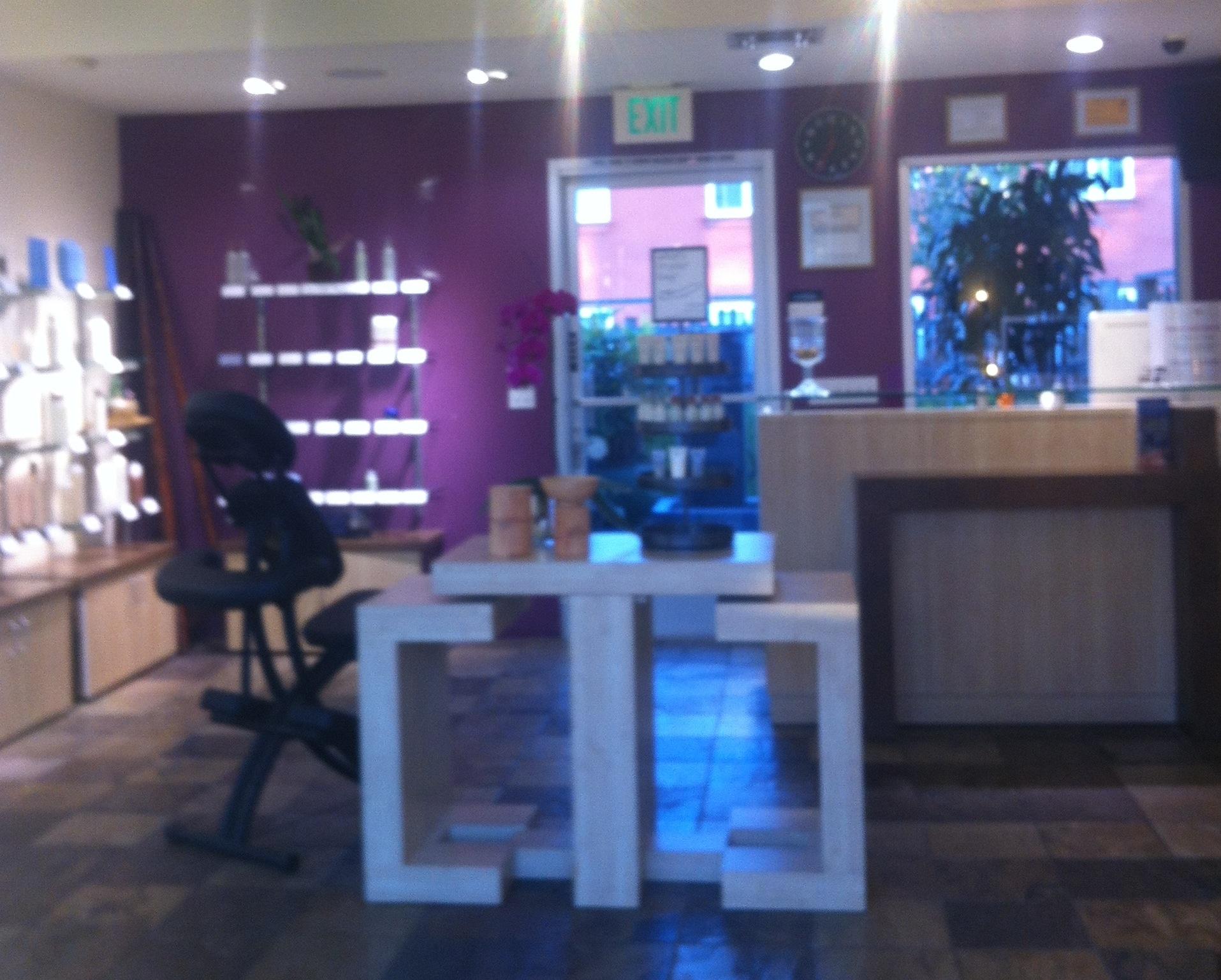 Savvy a hair salon and day spa