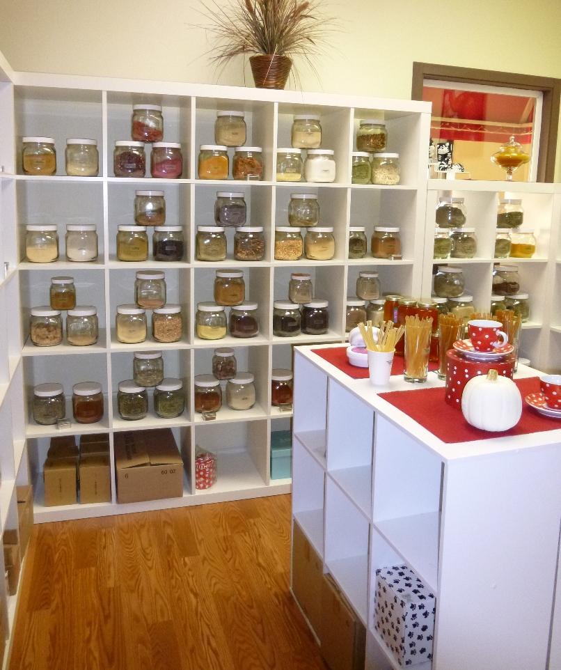 Hundreds of Spices, Tea and Herbs!