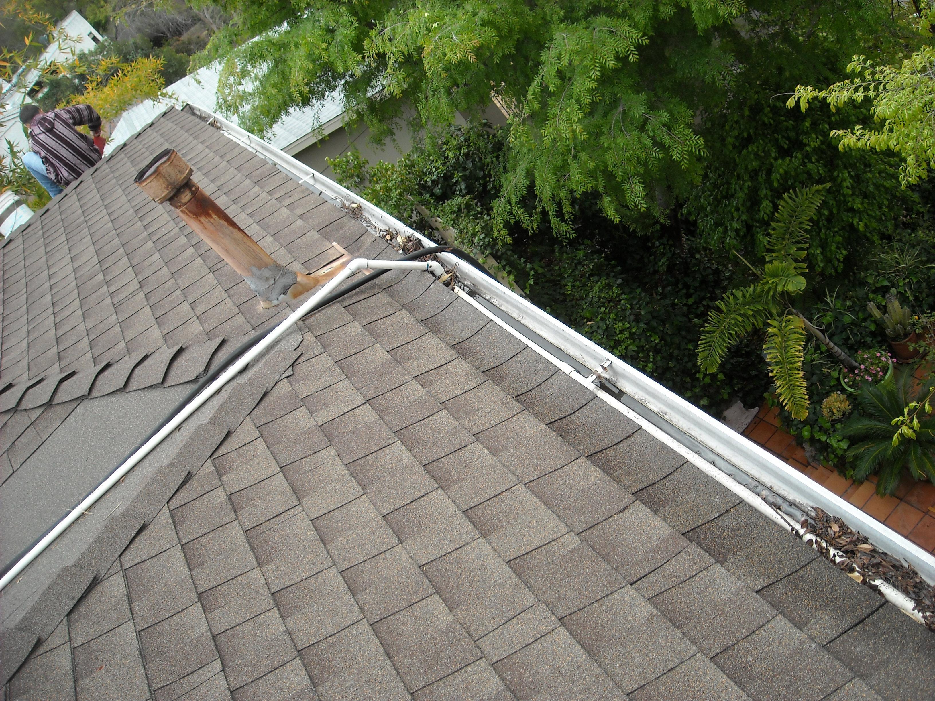 Rain Gutter Cleaning