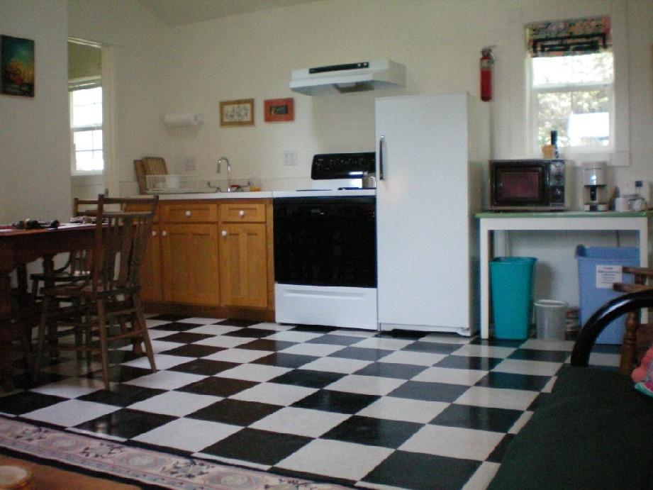 Carriage House Living Room & Kitchen