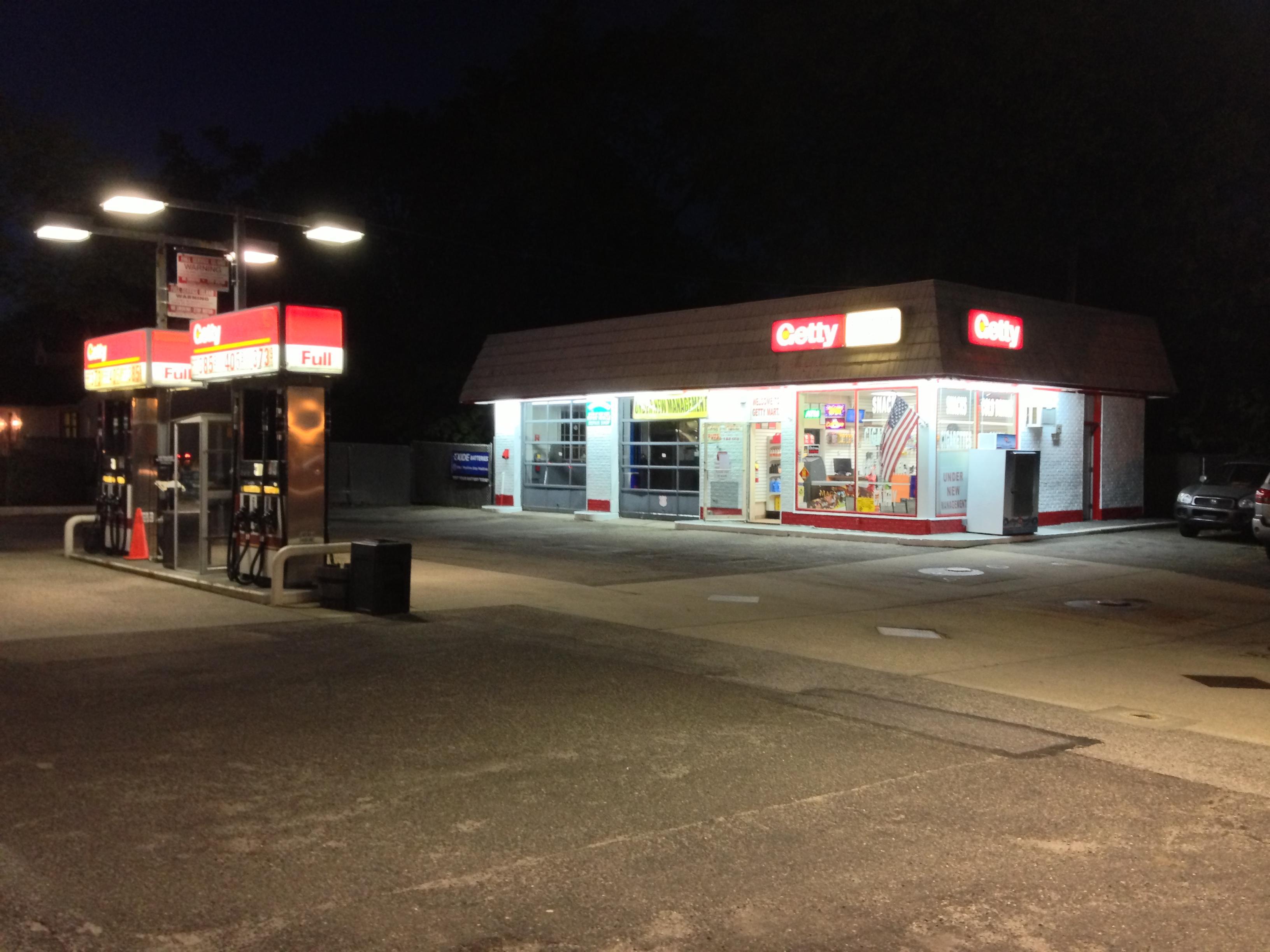 LAKE AVENUE SERVICE STATION