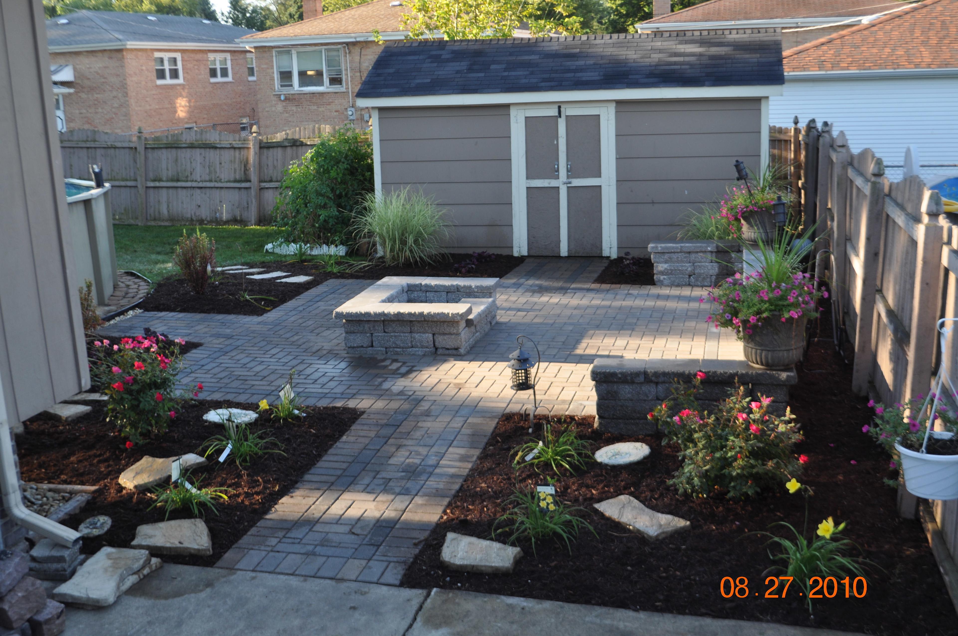 Red Oaks landscaping & property maintenance