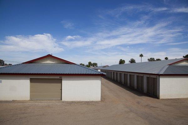 Bargain Rates for Quality Self-Storage