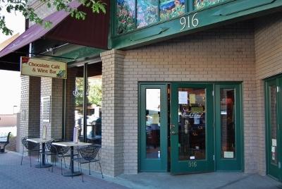 Bend d'Vine Chocolate Caf? & Wine Bar at 916 NW Wall St in the heart of downtown Bend, OR.