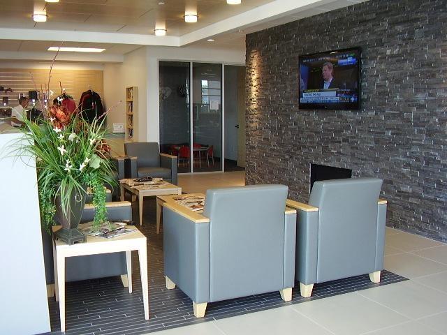 Customer Lounge