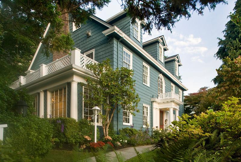 Chambered Nautilus Bed and Breakfast Inn, a Seattle, WA bed and breakfast in the University District