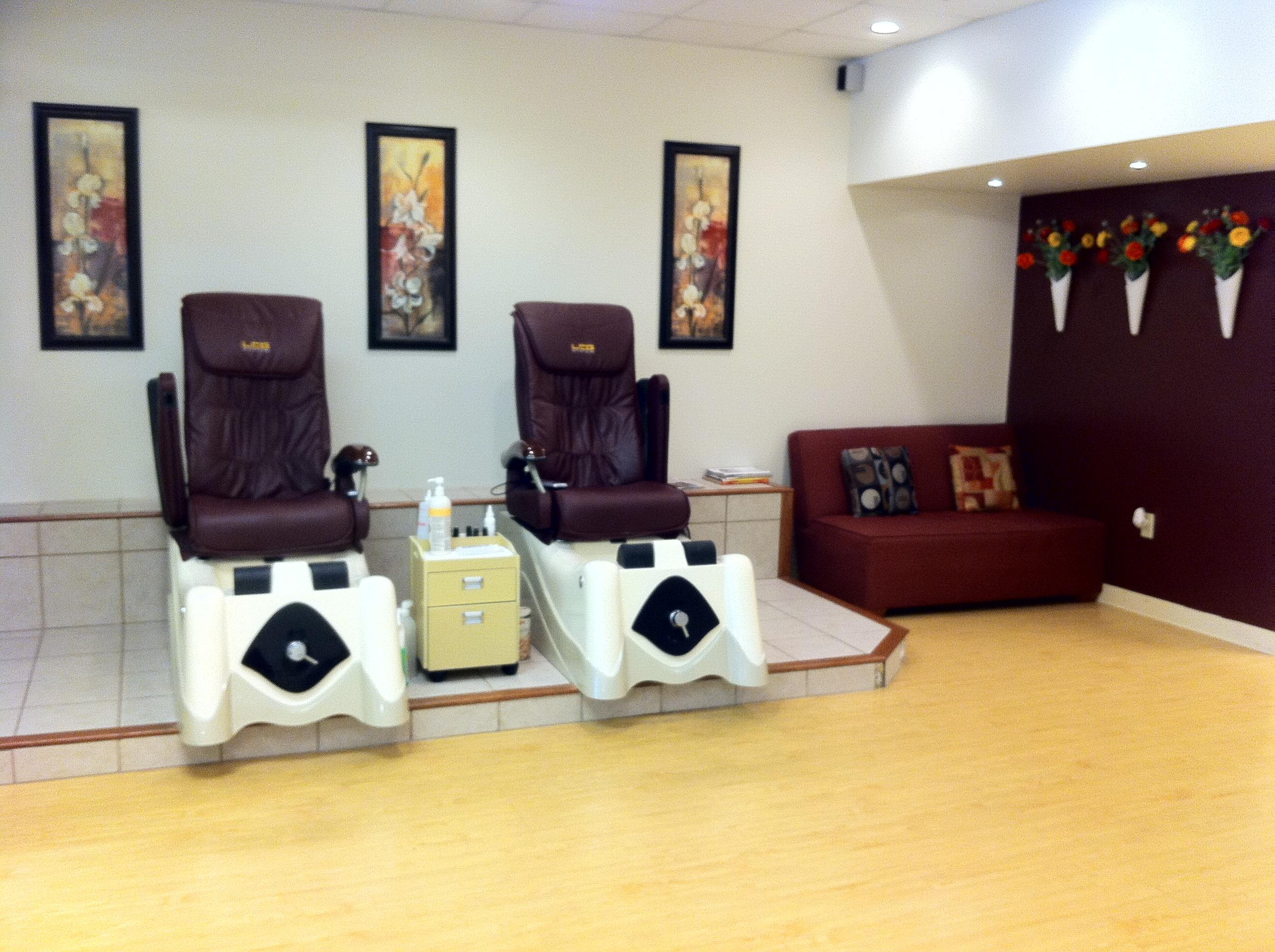 Pedicure & Waiting Area