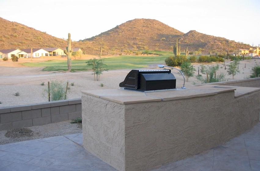 Built-in BBQ with Flagstone Cap