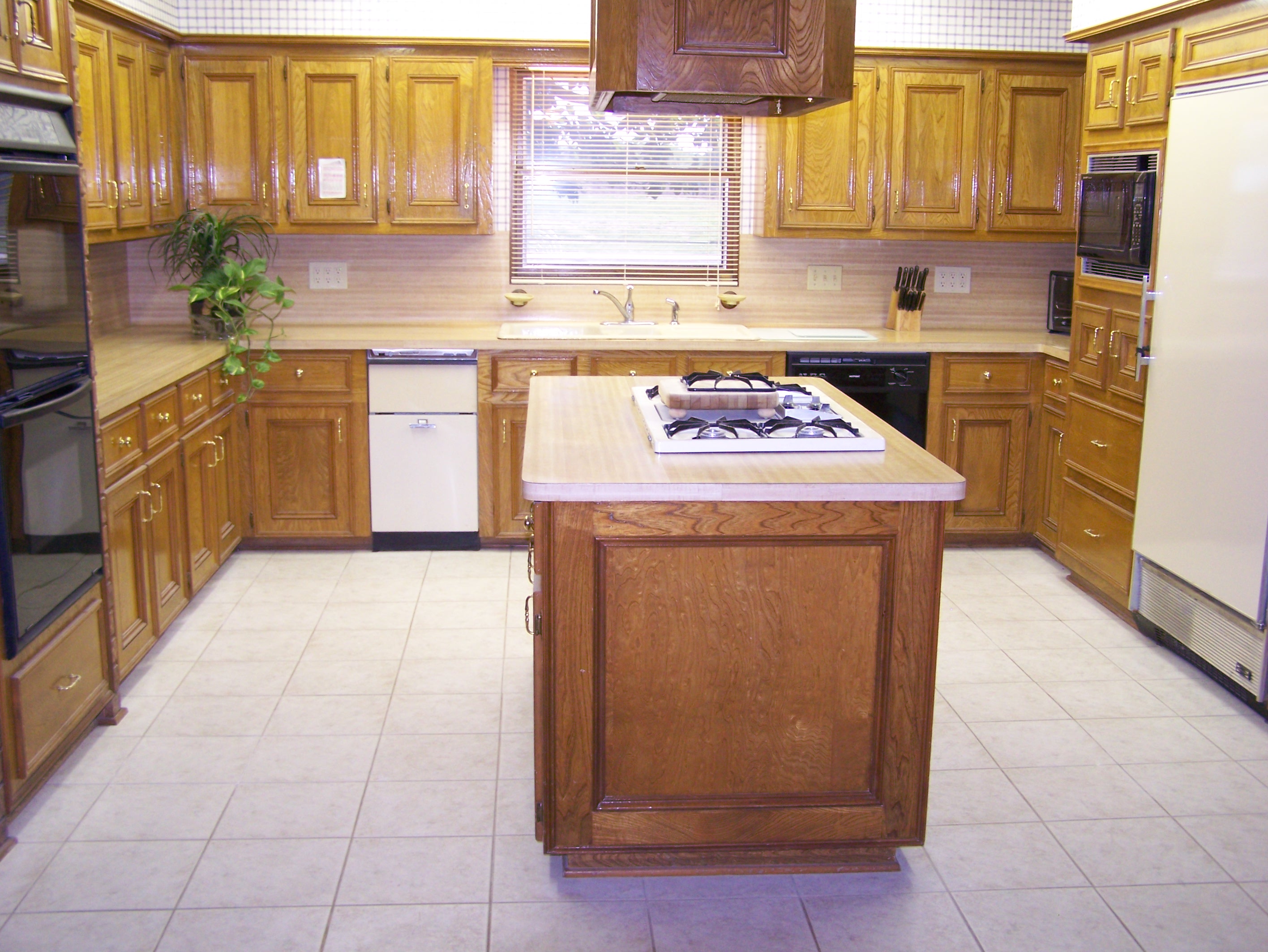 Large kitchen