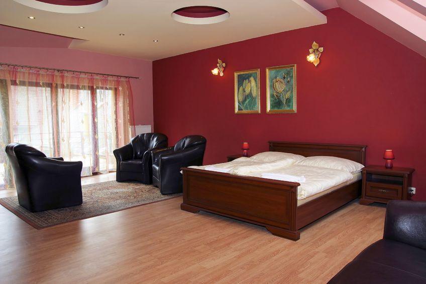 Hardwood flooring is an ideal flooring option for people with allergies.