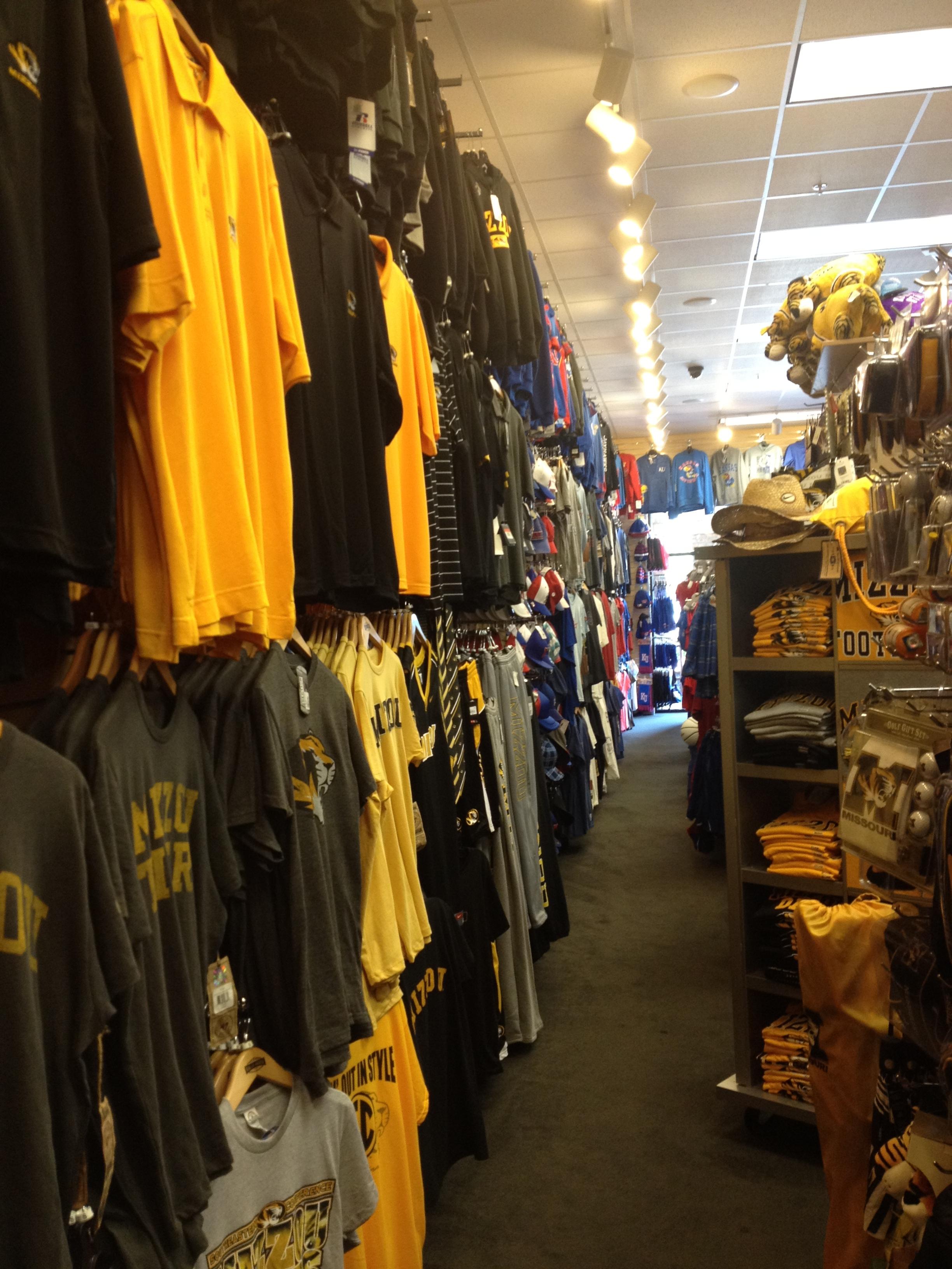 We have plenty of Missouri Tigers t-shirts, MU tank tops, Tiger hats, Missouri shorts and any MU fan apparel you might need!