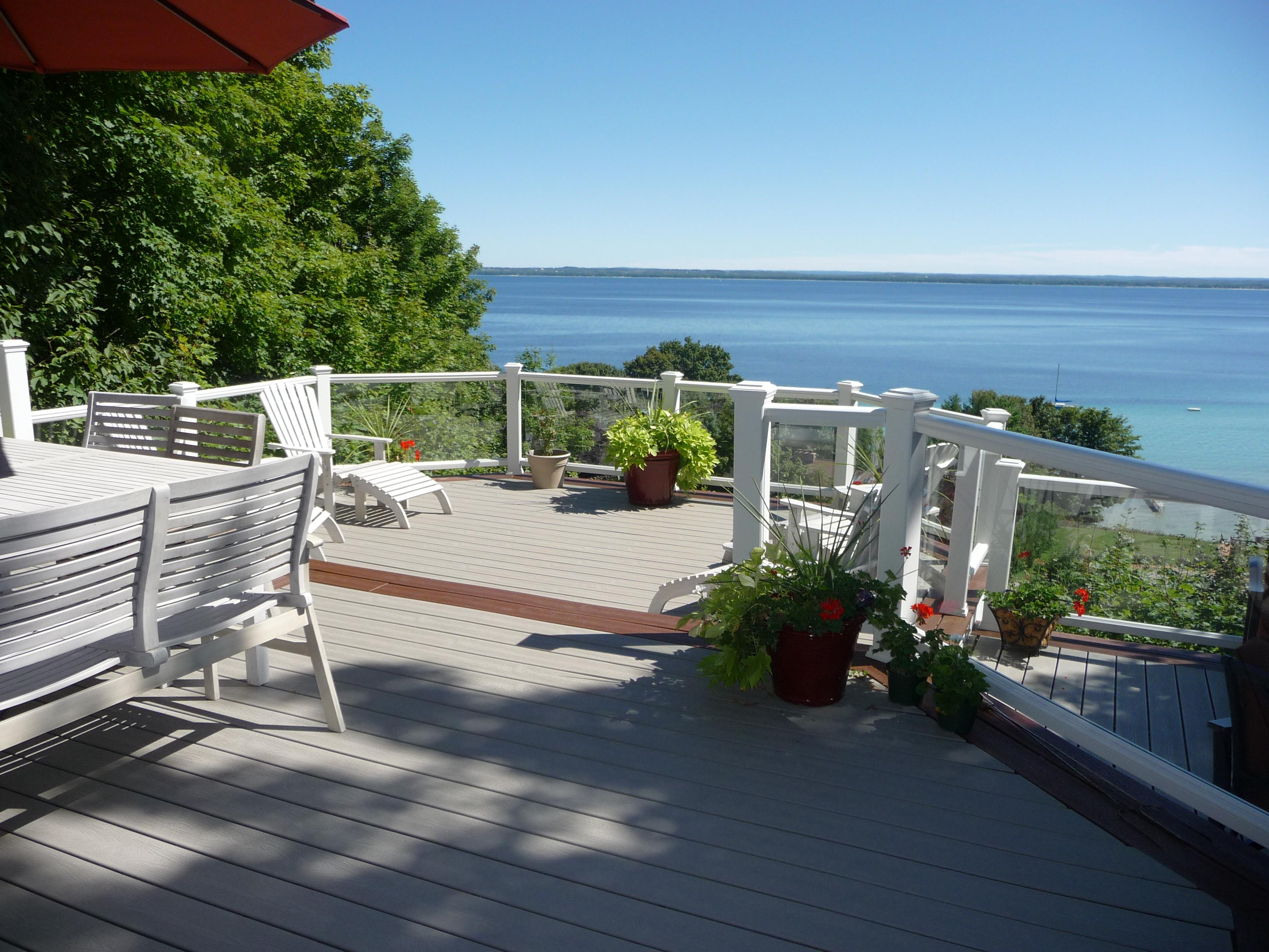 Awesome Trex deck overlooking East Grand Traverse Bay