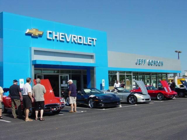 Jeff Gordon Chevrolet 2012 GM Dealer Of The Year