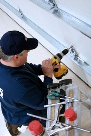 Garage Door and Gate Repair Fontana