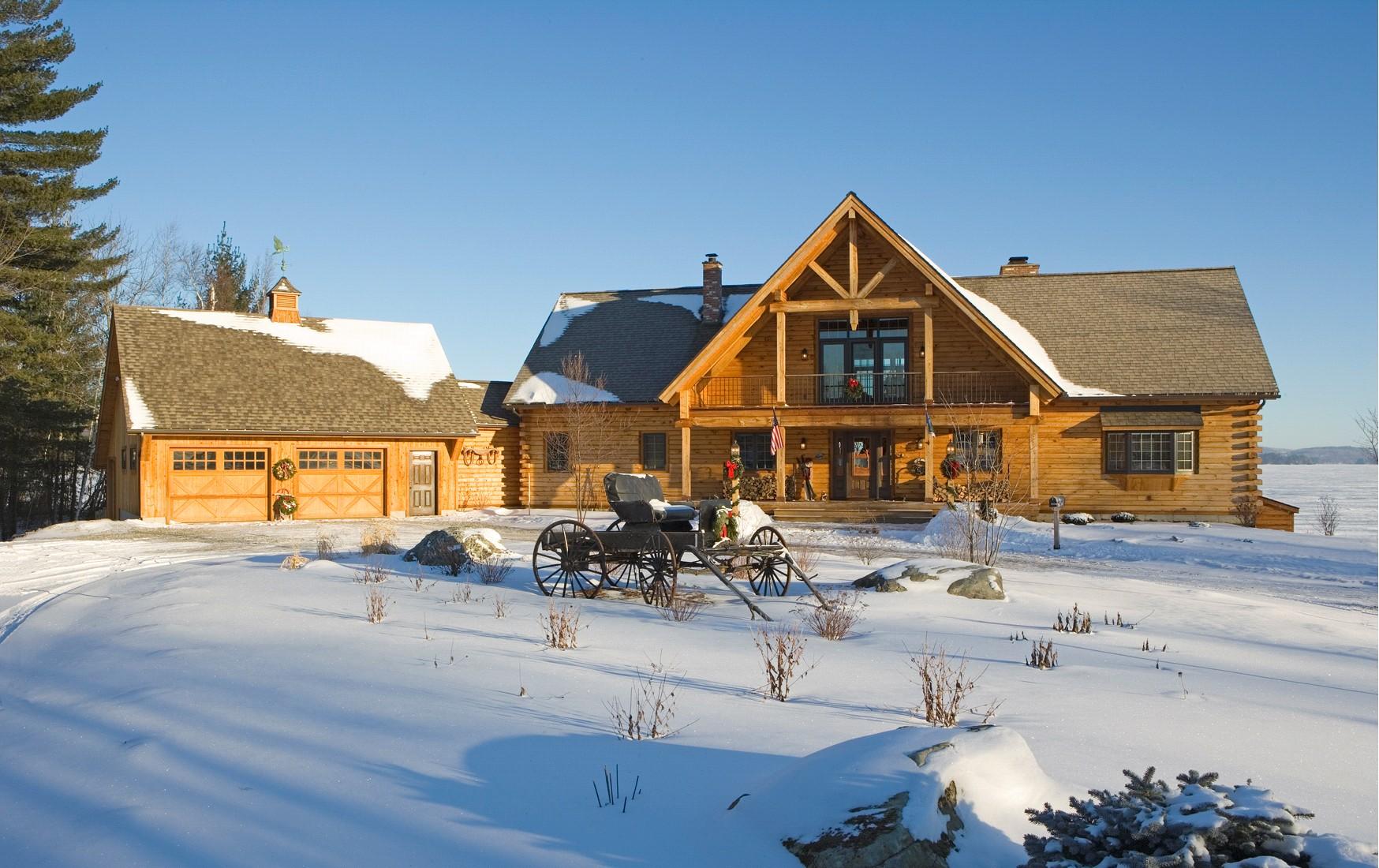 Treetop Log Homes