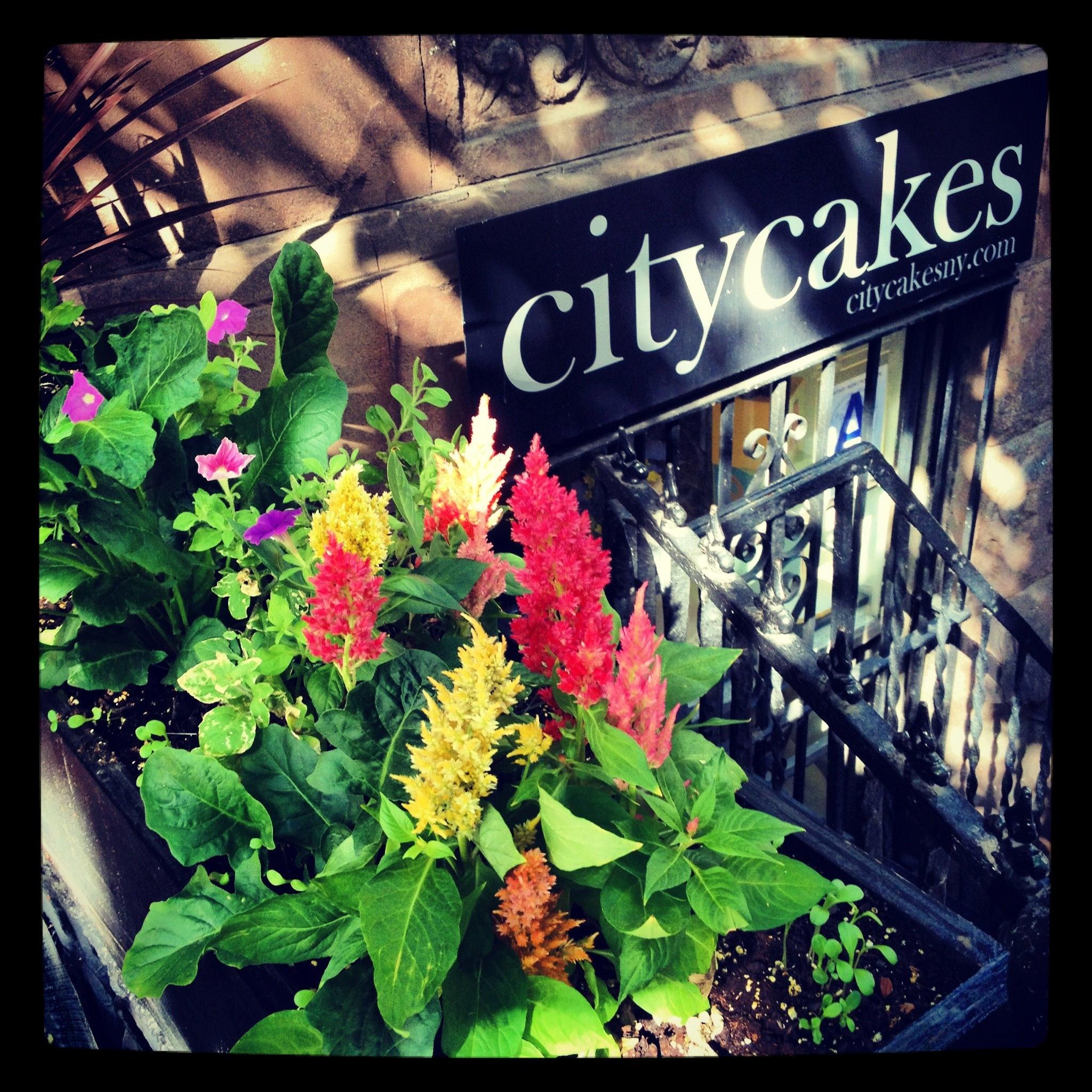 Beautiful summer day outside of City Cakes NY