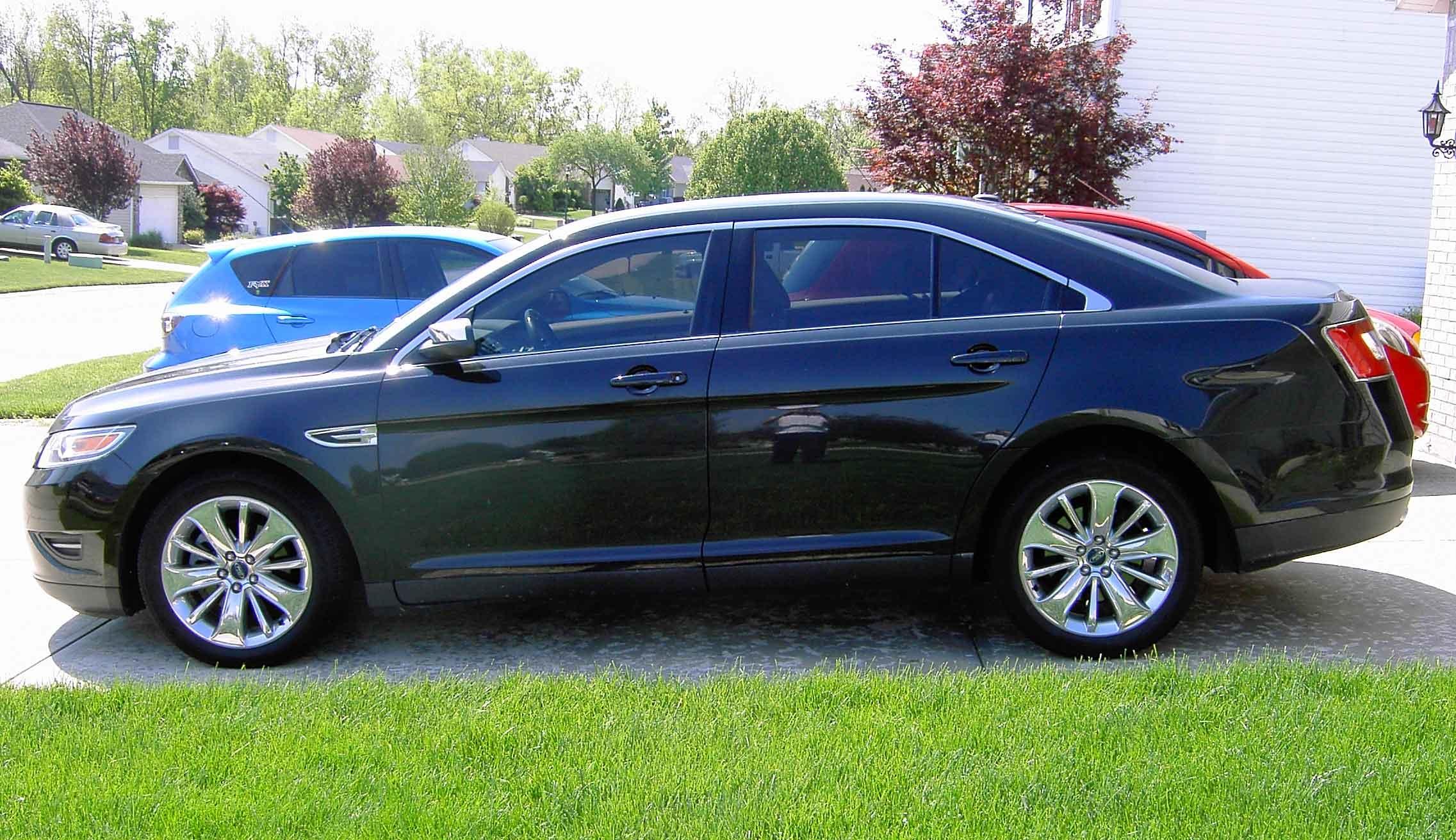 2011 Taurus 28% tint on front doors, 18% tint on back 5 windows