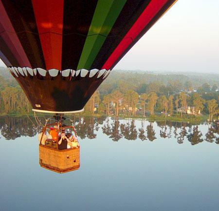 Amazing balloon ride