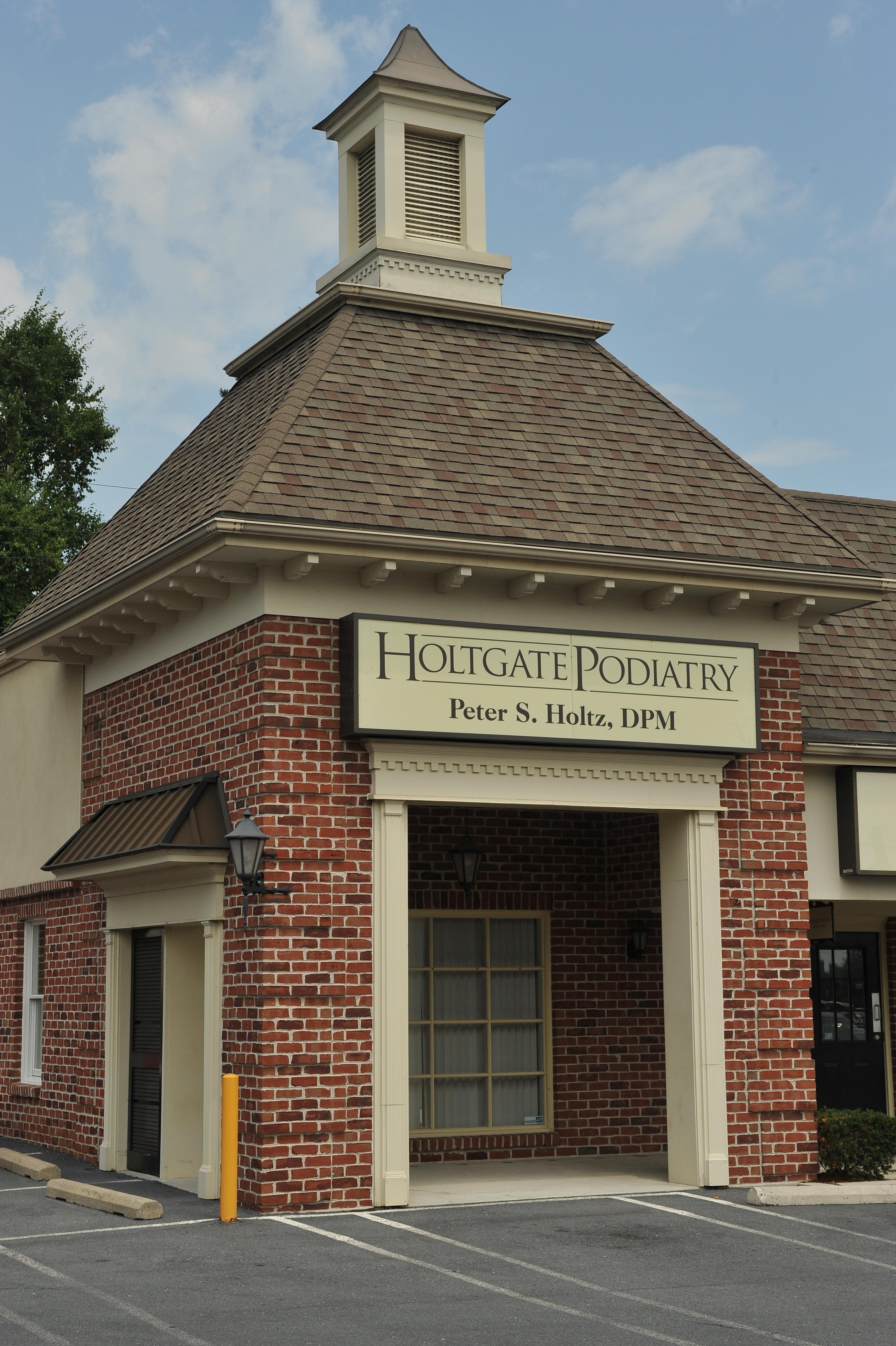 Holtgate Podiatry, 717 Market Street, Lemoyne, PA