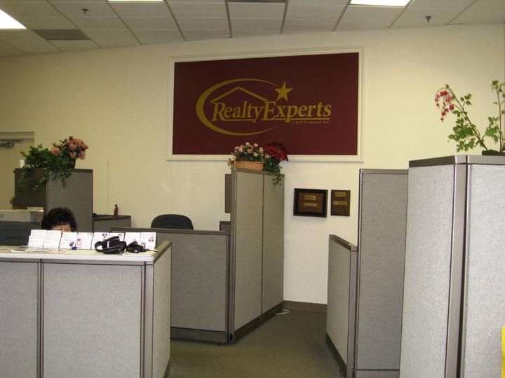 Inside our Realty Experts Torrey Del Mar Office Location