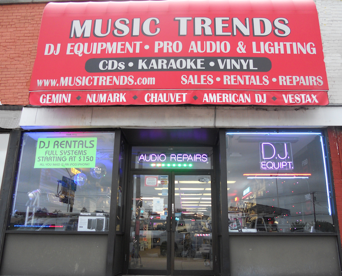 Music Trends the DJs toystore