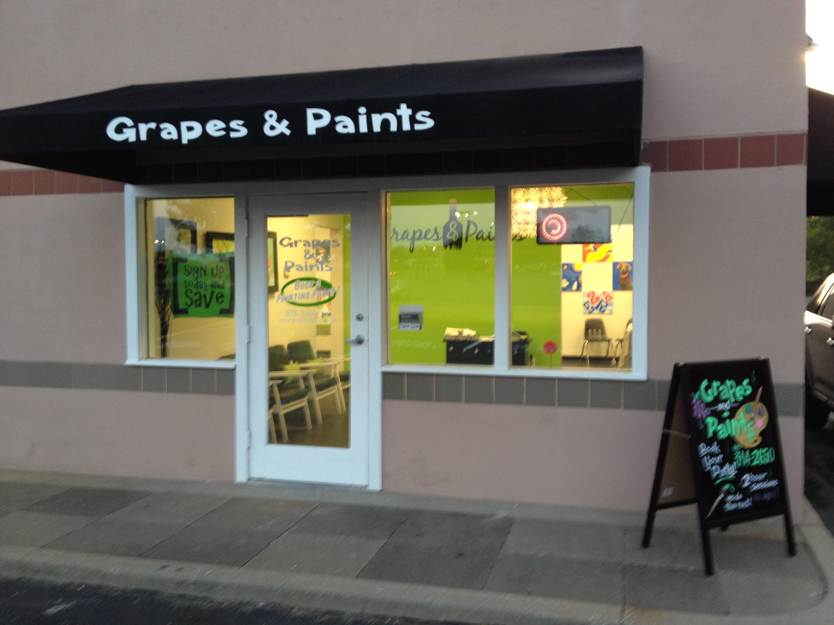 Grapes & Paints